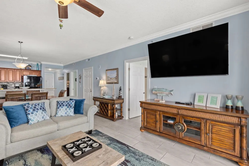 NEW PROPERTY! Vacation Right on the Gulf in Sand & Seafoam Villa Sleeps 6