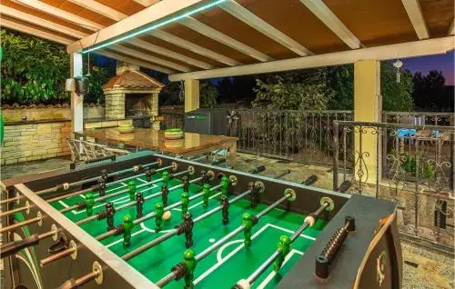 Six Bedroom Holiday Home in Medulin