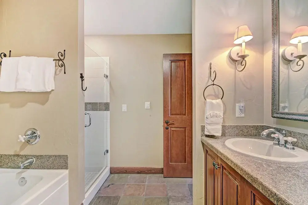 Mc204 Mill Club 3 Bedroom Condo