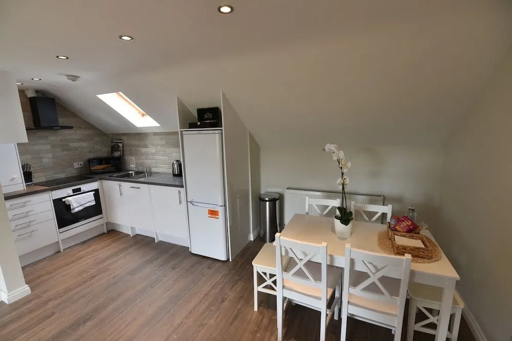 First - Seagate House Apartment