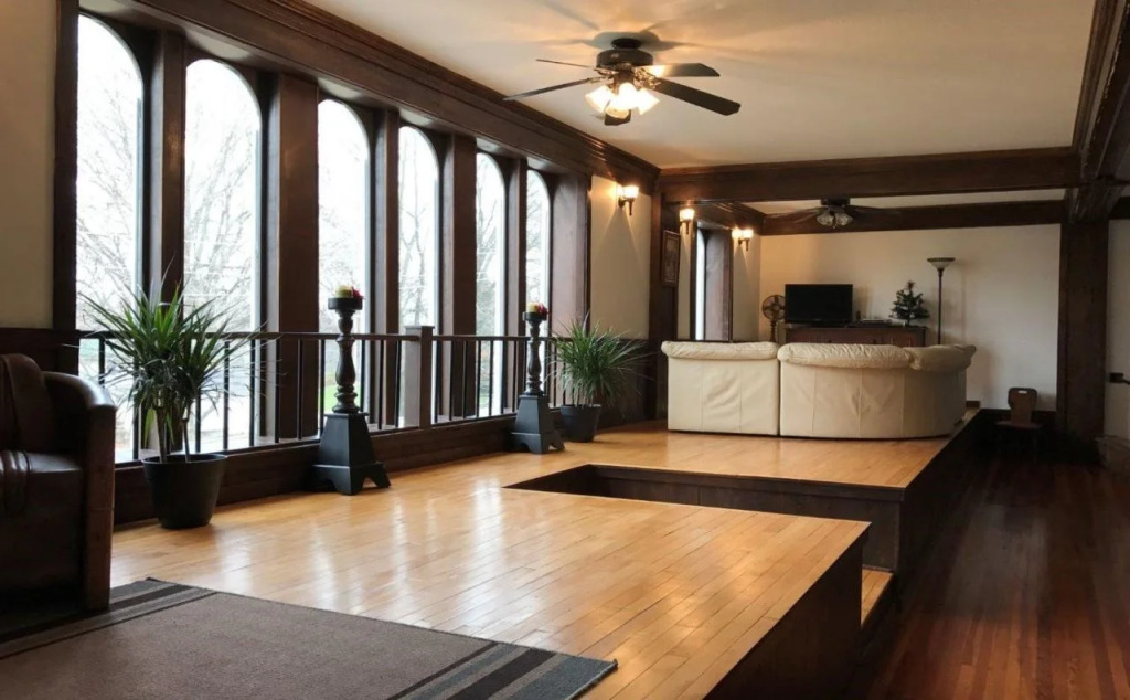 Mcgrady Inn - Bed And Breakfast