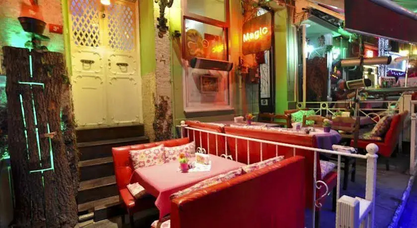 Magic House Hotel