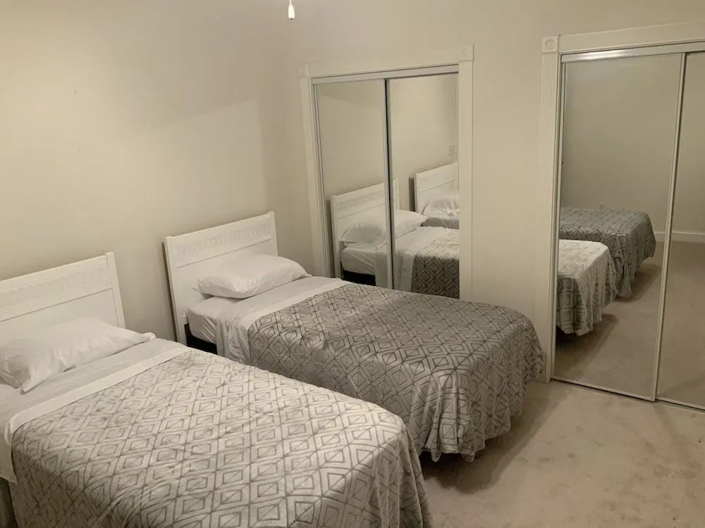 Myrtlewood by Monarch Rentals
