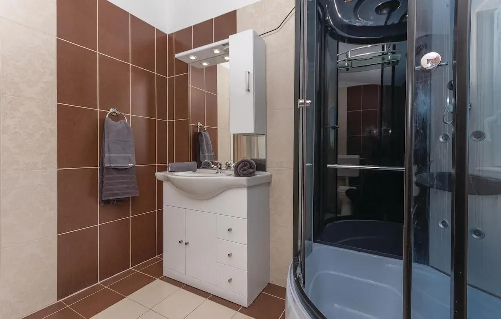 Beautiful Apartment in Biograd With 1 Bedrooms and Wifi