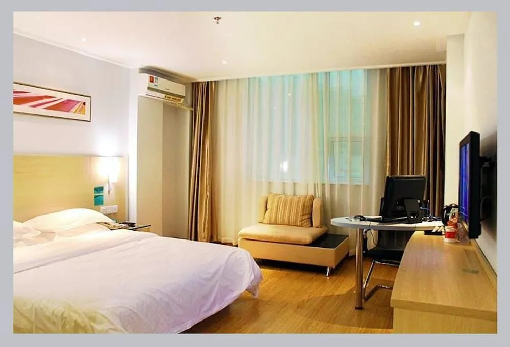 City Express Hotel
