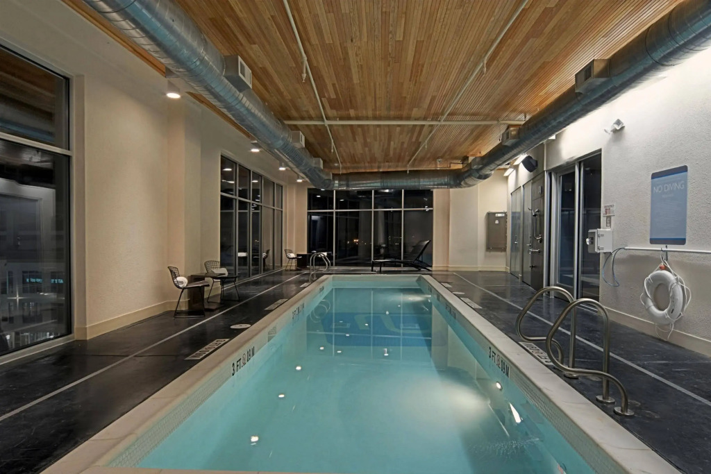 Aloft by Marriott Charlotte City Center