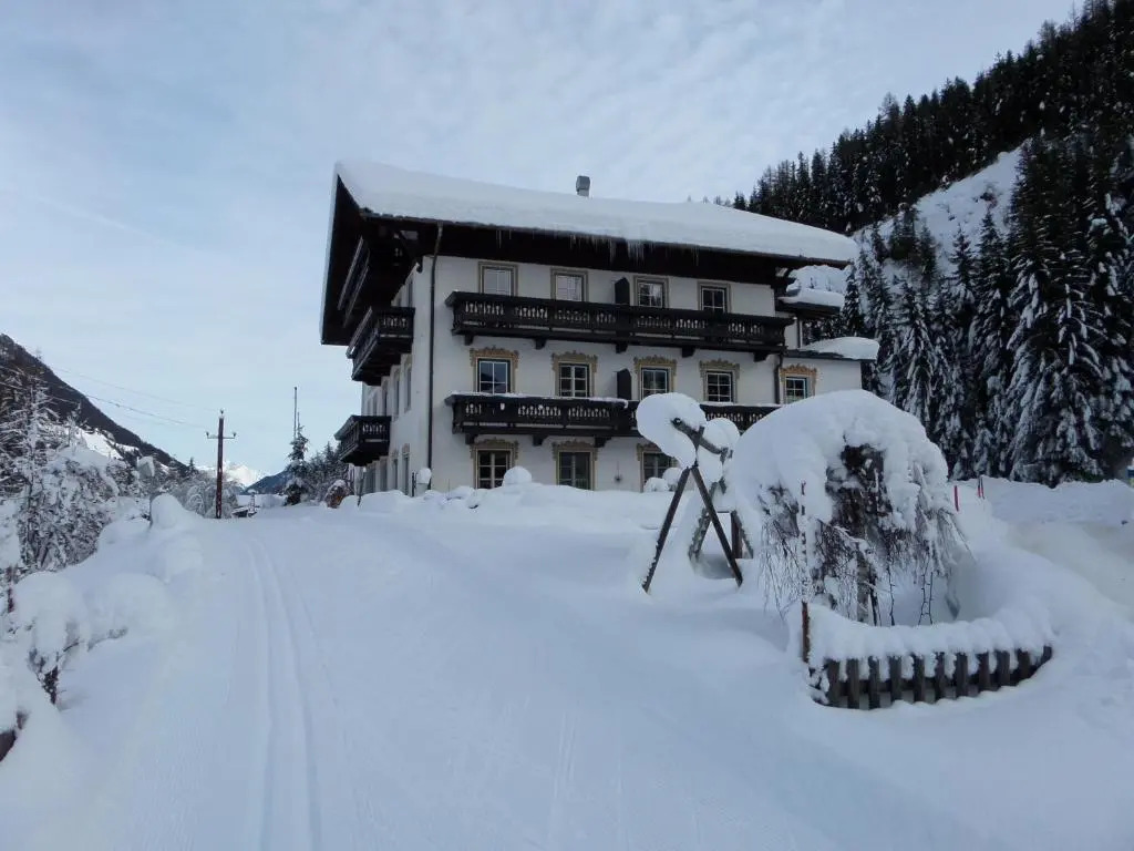 Hotel Garni Grünmoos