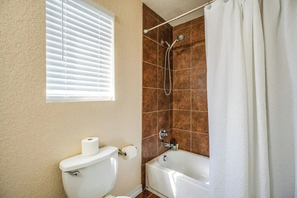 San Antonio Townhome ~ 2 Mi to Aquarium!