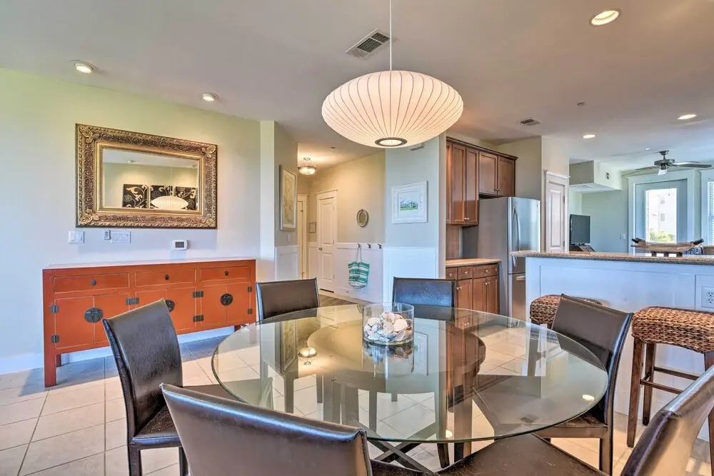 Gulf View + Beach Access: Galveston Resort Condo!