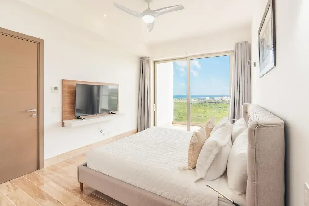 Penthouse With Private Picuzzi in Cap Cana
