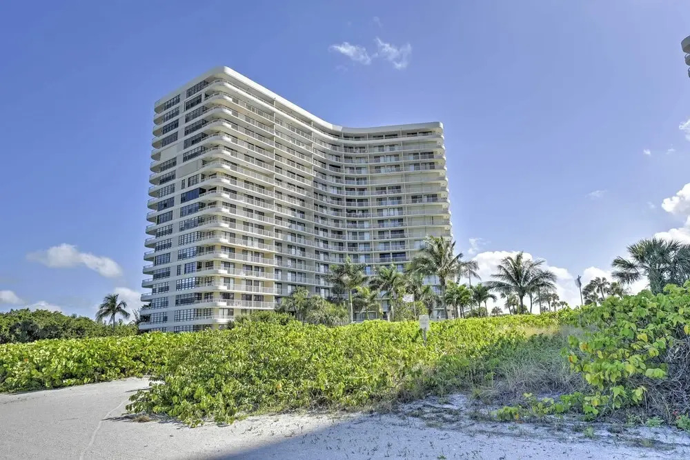 Resort Condo With Balcony & Stunning Ocean Views!