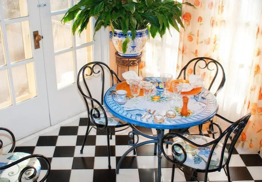 Villa Marco Polo Bed and Breakfast Inn