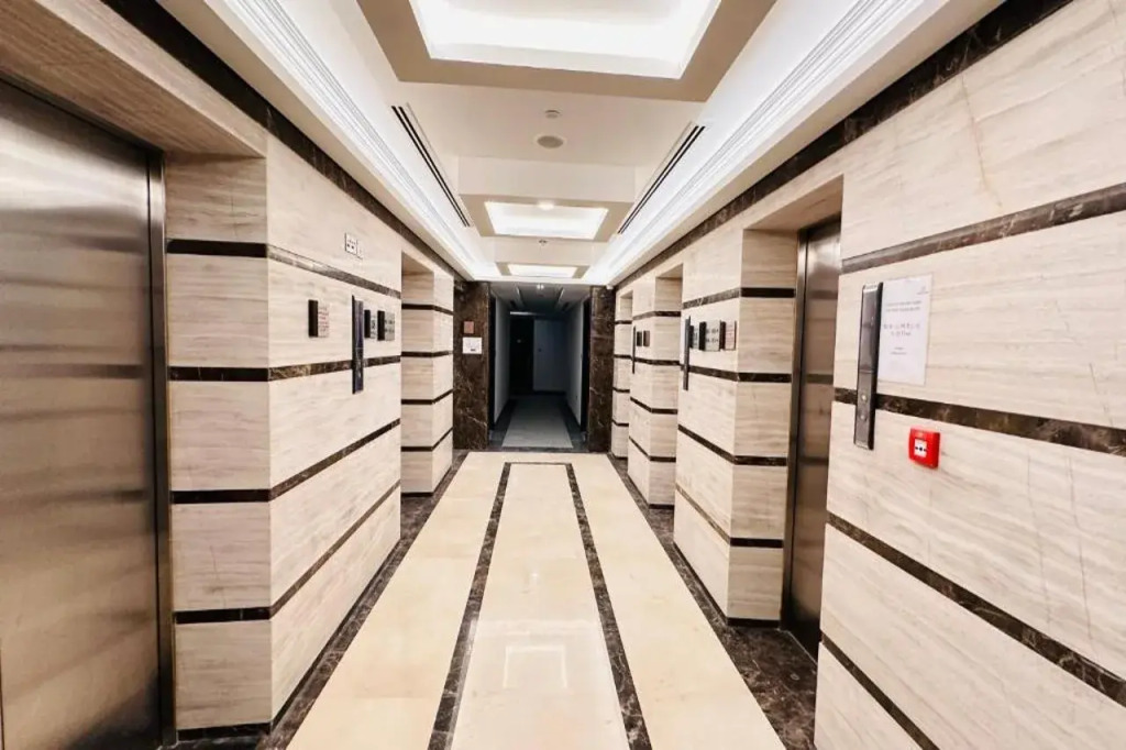 Luxury Spacious Apartment Near Downtown with Balcony and Free Parking by Belvilla