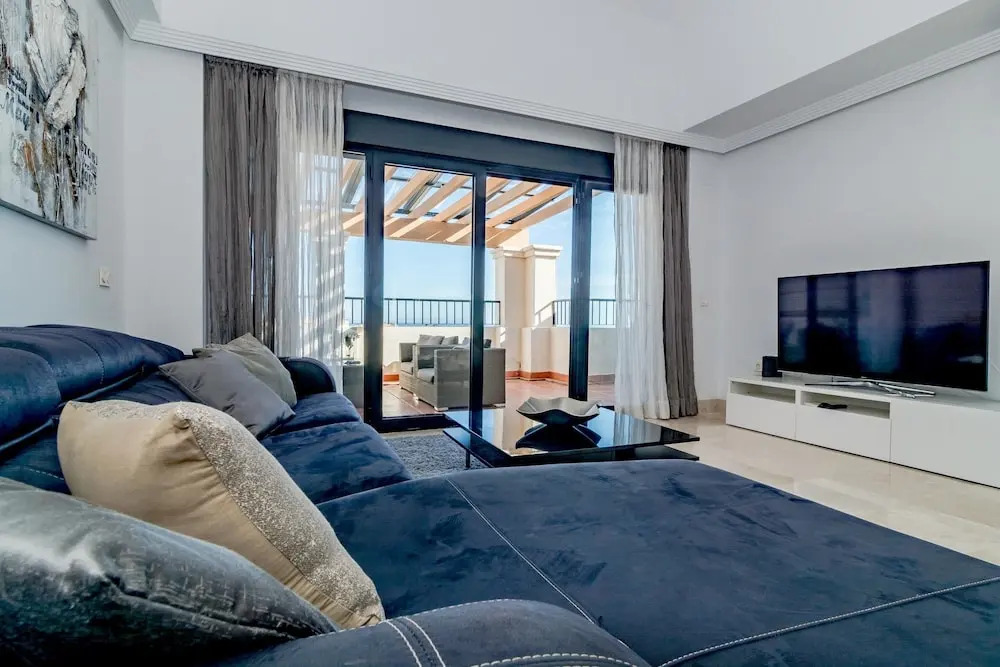 SGC-Spacious 3 bedroom penthouse in San Pedro