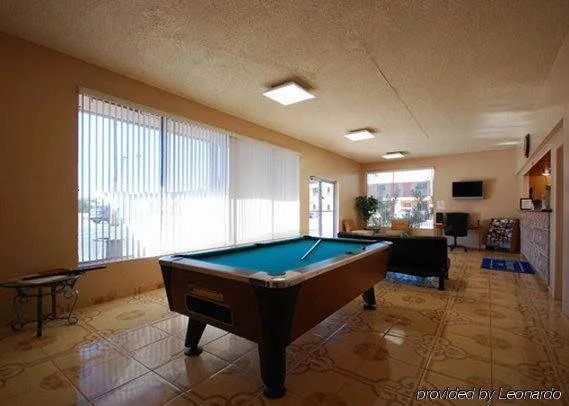 Airport Inn Downtown