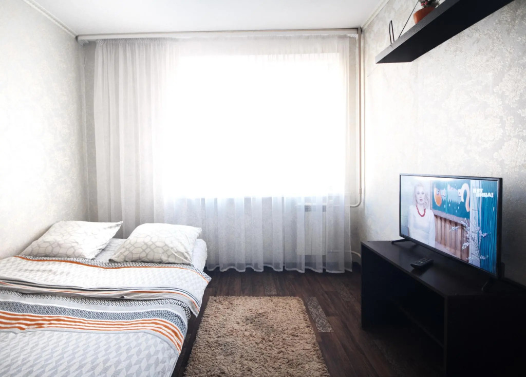 Pryanik Apartments (Пряник Апартментс) на проспекте Ленина 157