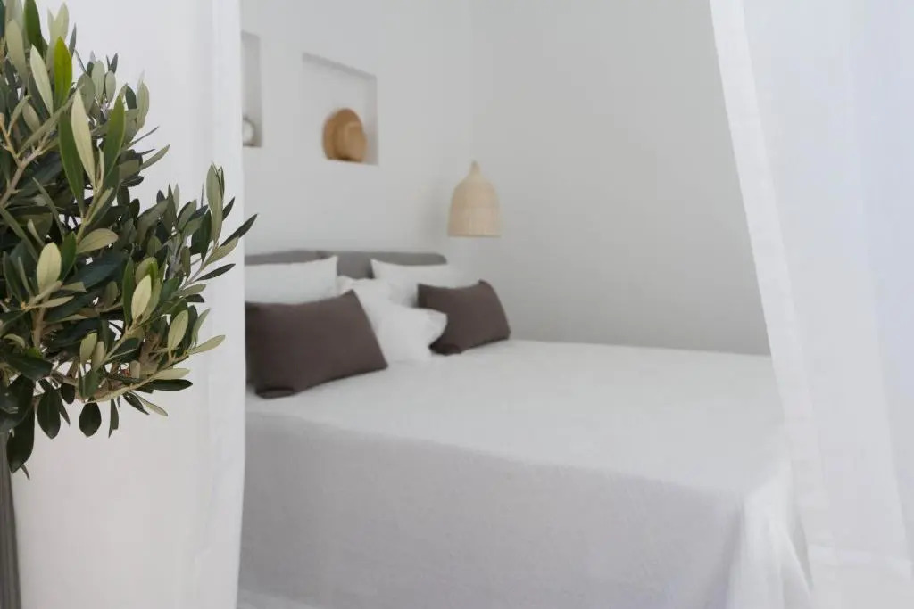 Enosis Apartments - Alia Beach House