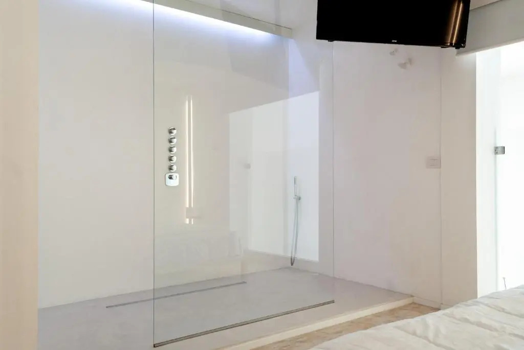 Luxury House Lecce Piazza Sant'Oronzo -Le mie 3 Suites- Suite La finestra sul Vicolo "Windows in a alley"- Suite Il balcone sulla Colonna di Sant'Oronzo "Balcony on Sant'Oronzo Column"- Suite Il balcone sul Sedile di Lecce "Balcony on Sant'Oronzo Square"
