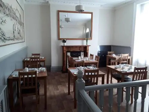 Phoenix Court Hotel