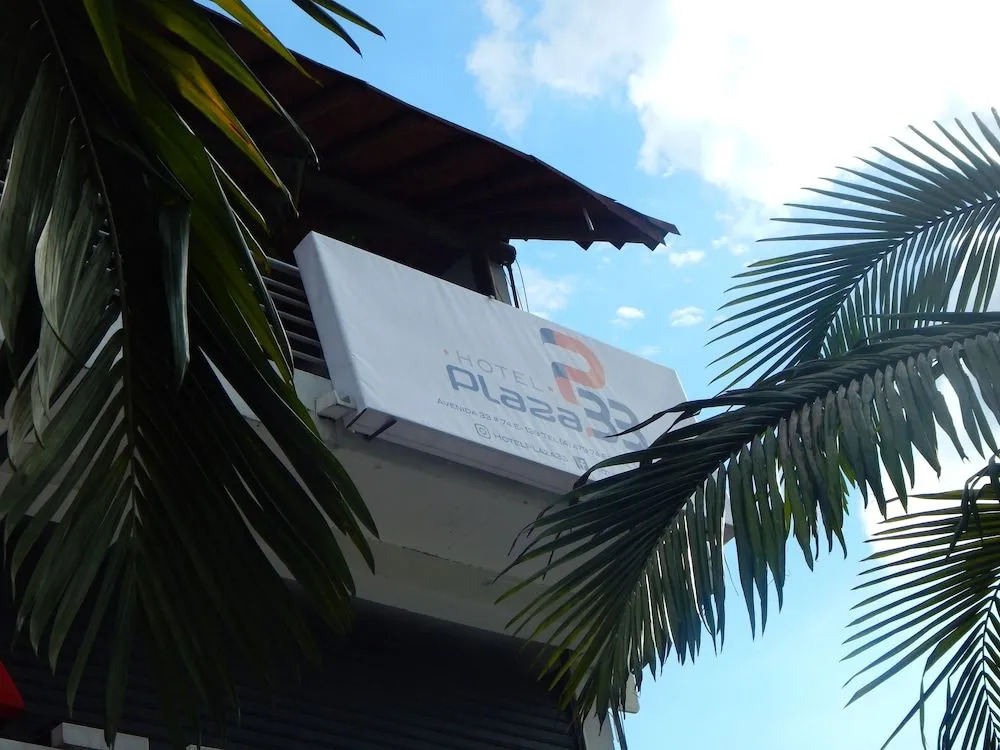 Hotel Plaza 33