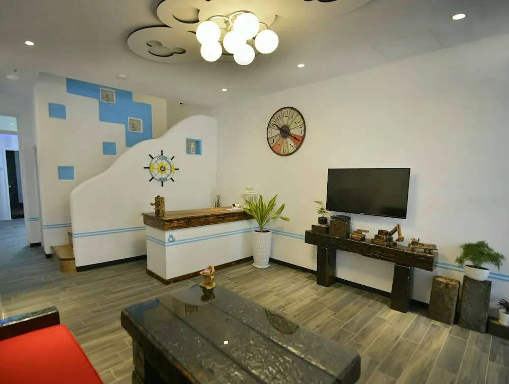 And B&B