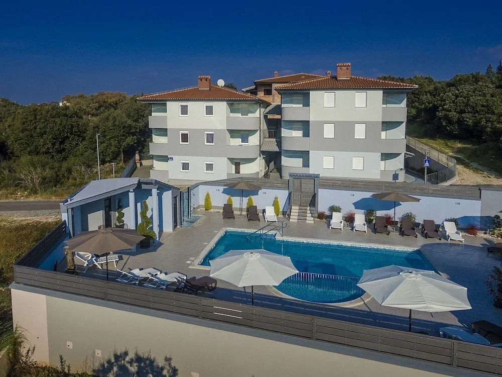 Elegant Apartment in Vodnjan Istria With Swimming Pool