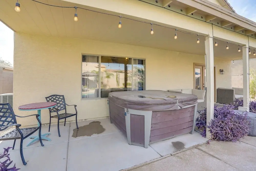 Spacious Phoenix-area Escape w/ Pool & Hot Tub