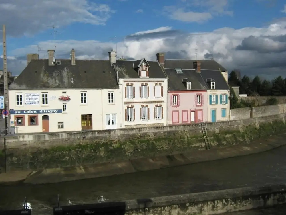 Le Pont de Laure