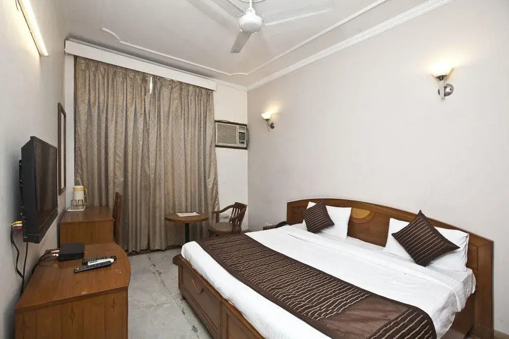 OYO Rooms Hazrat Nizamuddin