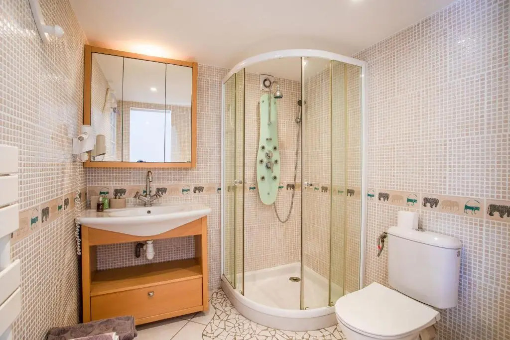 VILLA JUSTINE VI4239 By Riviera Holiday Homes