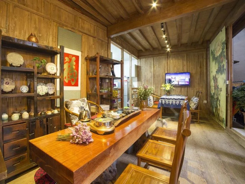 Lijiang Hejiayi Inn