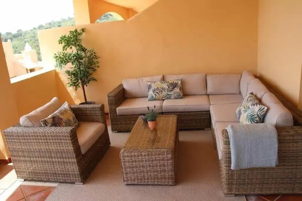 REF 12 Luxury Aparment with views