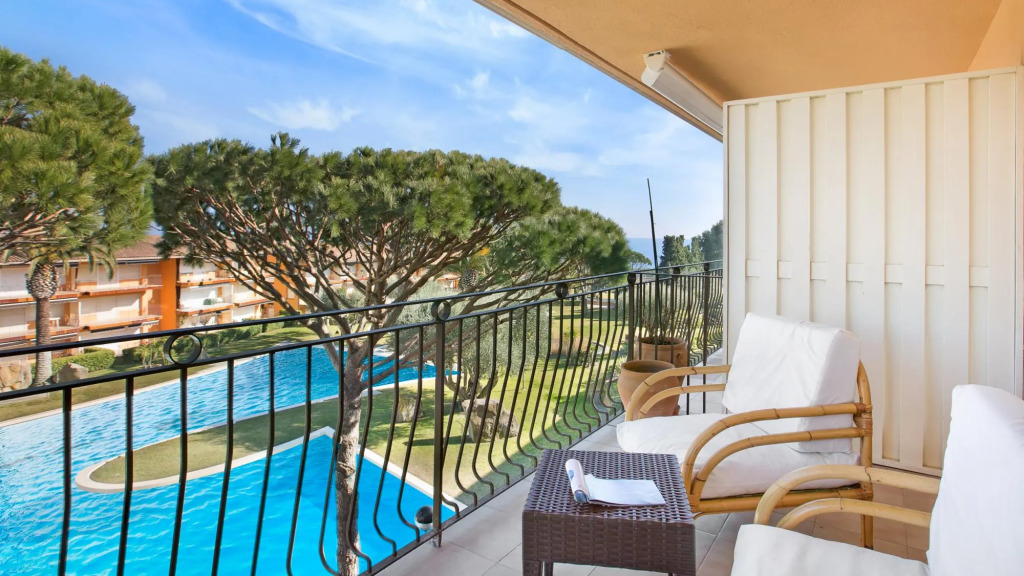 Illa 23 in Calella de Palafrugell
