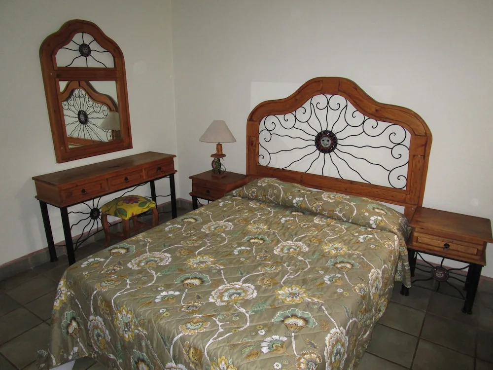 Hotel Lorimar