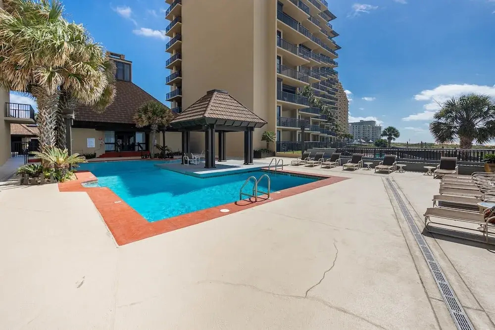 Romar House 804a 3 Bedroom Condo