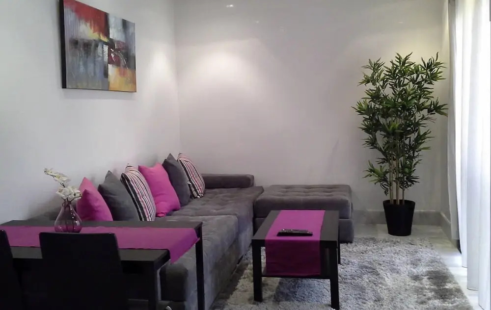 Lovely Furnished Apartment -b.new @ Maarif/ghandi