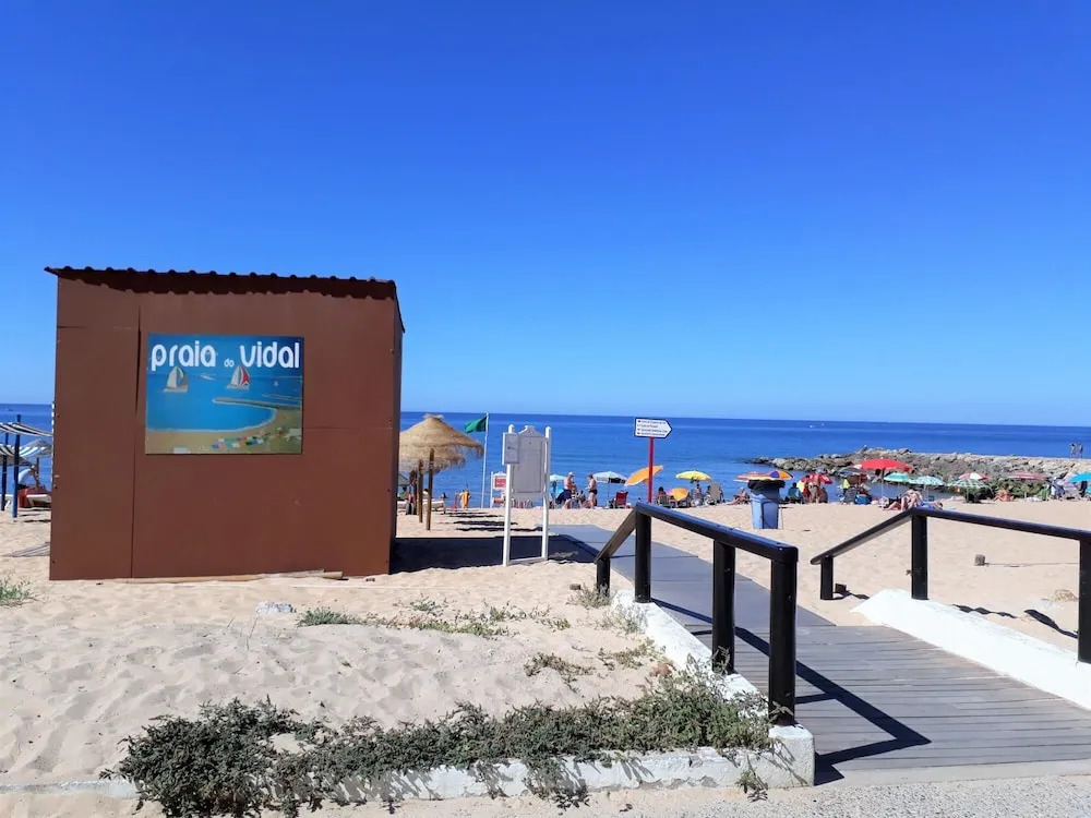 T2 M Praia 4E 80M Praia Wi-fi 6 Pessoas