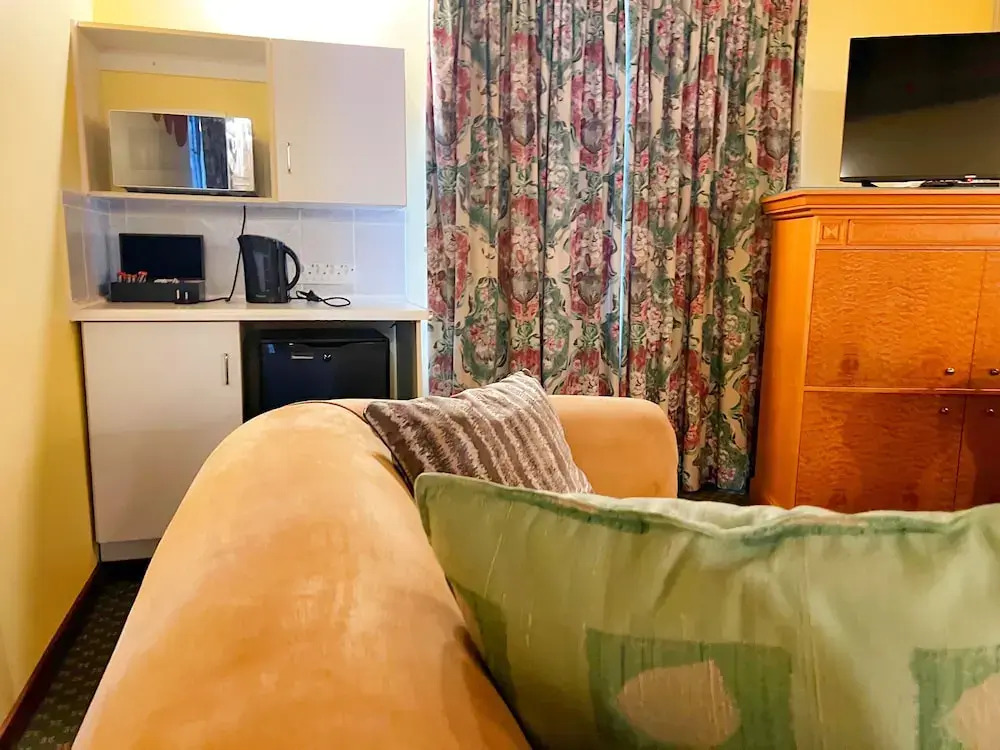 Protea Ridge Guest Cottages and Conference Centre