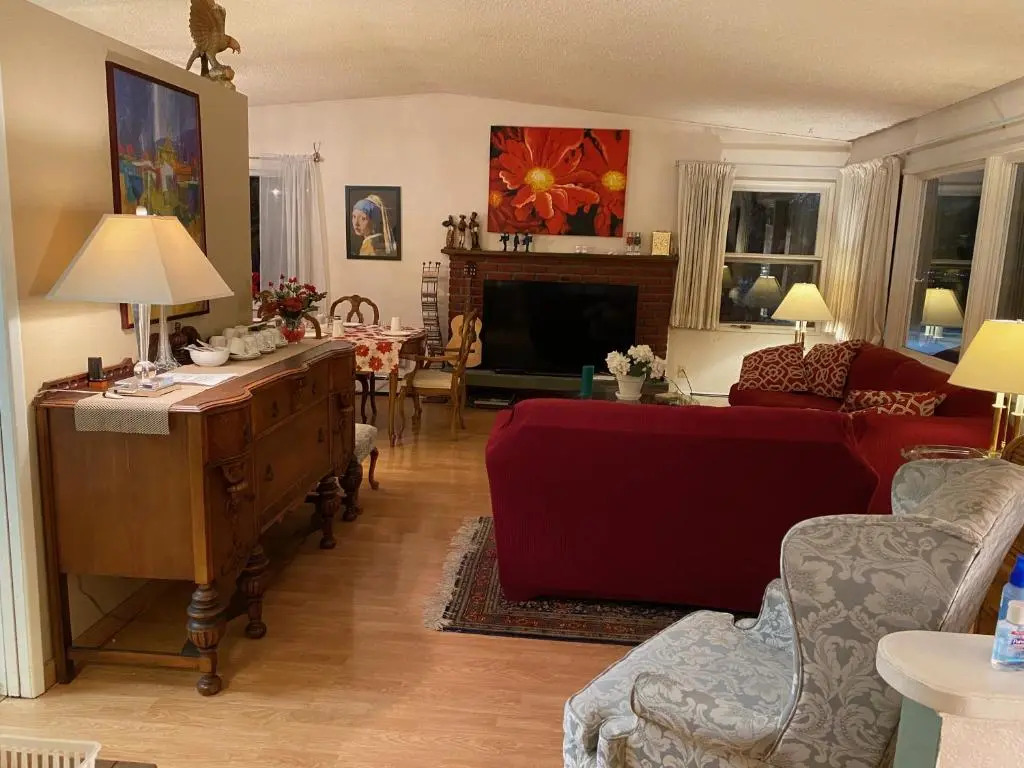 Alaska European Bed & Breakfast