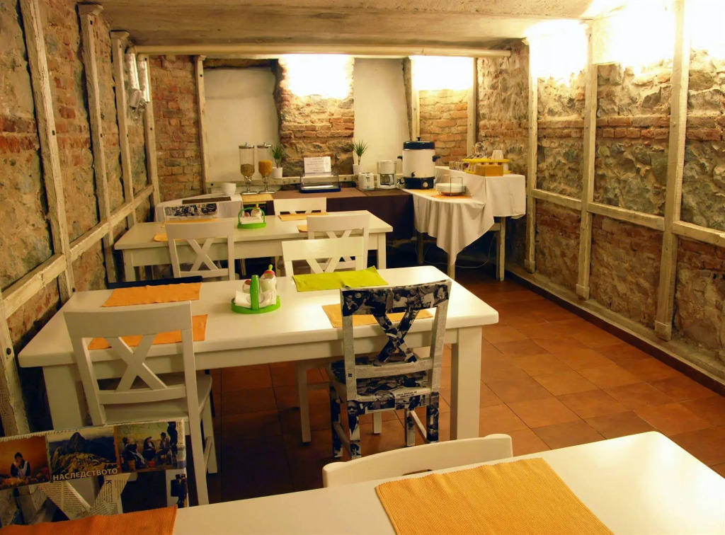 Hostel Lavele
