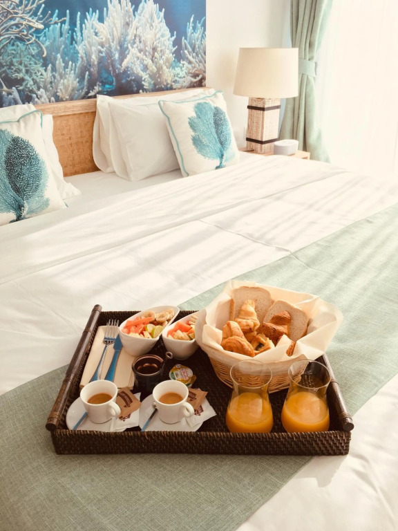 AQUA Boutique Hotel- Secluded Ocean View Suites & Infinity Pool