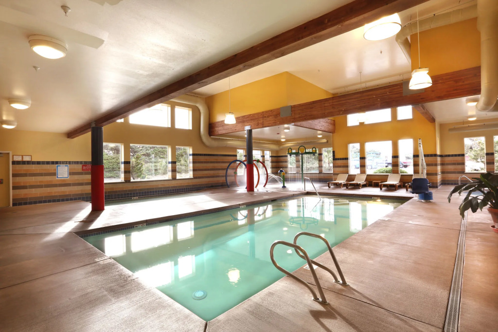 Driftwood Shores Resort