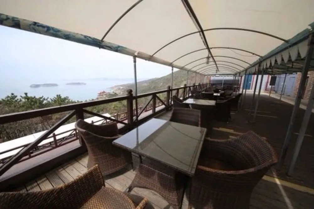 Yanwoling Garden Hotel