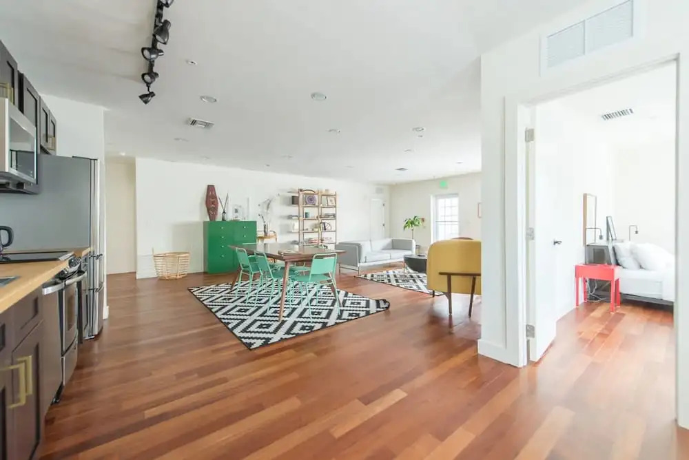 3 Bedrooms I Sleeps 8 I Best Value in South Beach