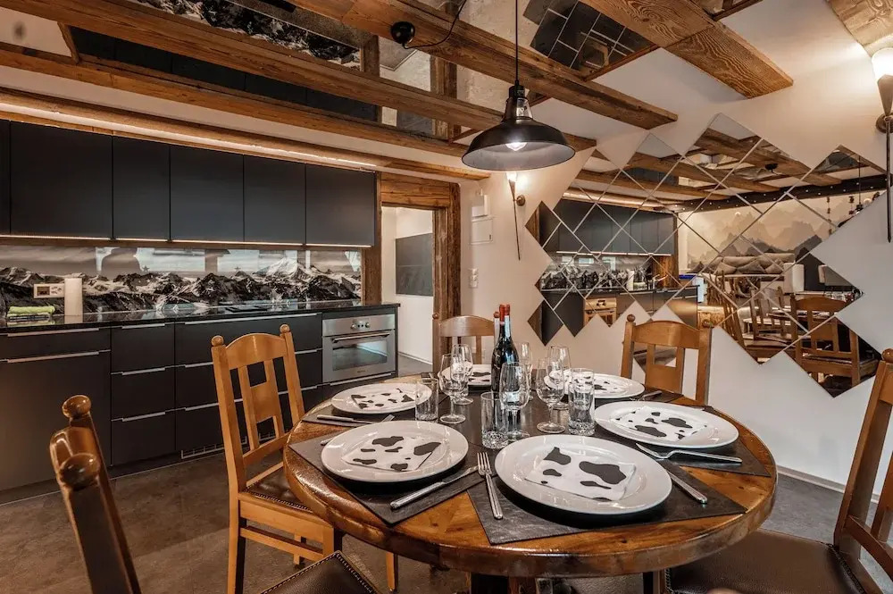 Village Center Apartment Kanne by Inspiringplaces Zermatt
