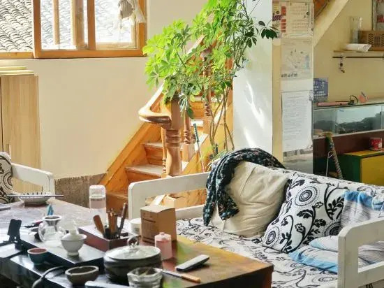 Gezi Inn
