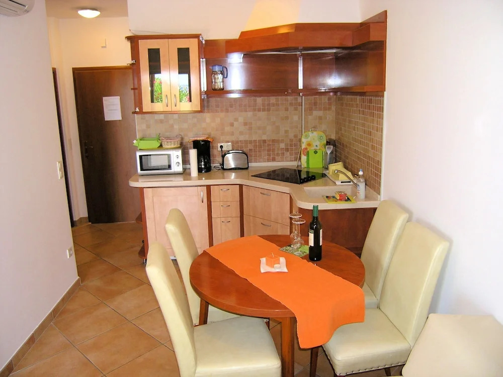 Apartments Paragis