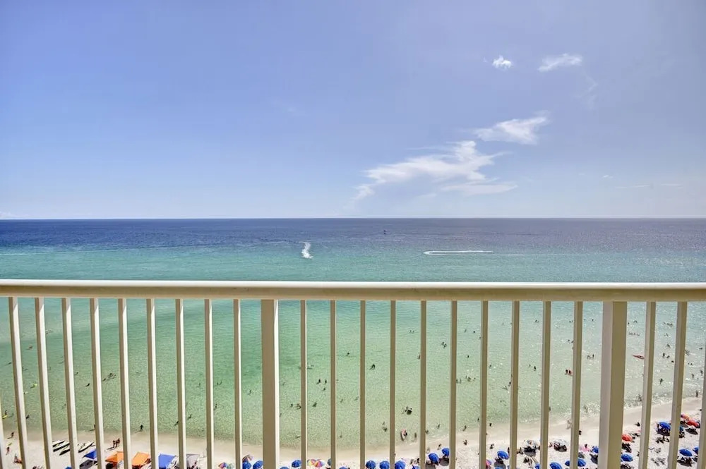 Majestic Beach 2-1501