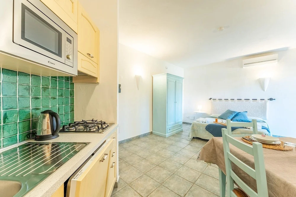 Tranquile Palau Green Village Studio 2 person plus possible extra Child Bed