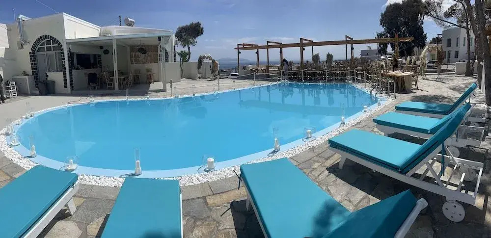 Dawn Suites Santorini